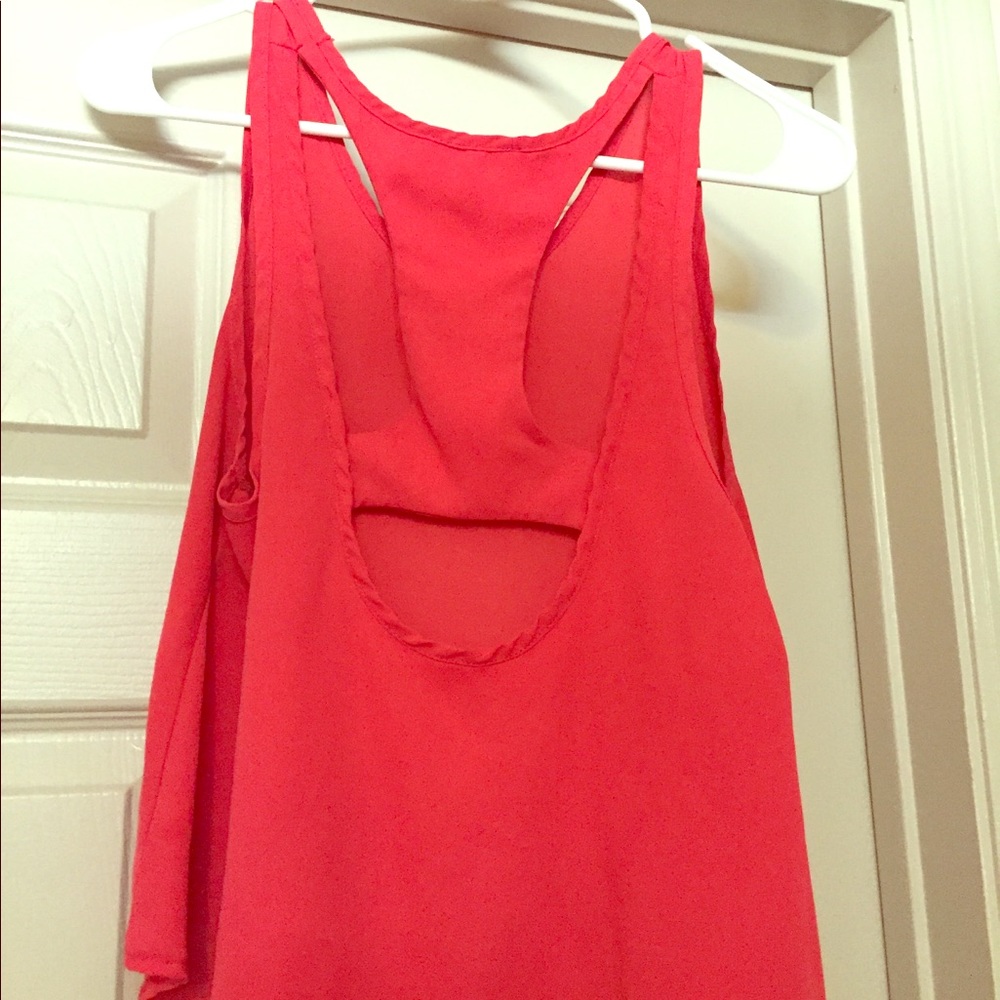 Coral crop tank top
